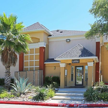 Extended Stay America Suites - San Antonio - Airport Екстер'єр фото